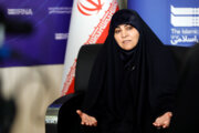 دستیار رئیس جمهور: پوشش زنان مانعی برای فعالیت در حکمرانی کشور نیست