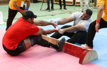 Les Championnats d’Iran de Mas Wrestling