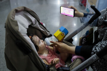 Presencia de niños en la Feria Internacional del Libro de Teherán