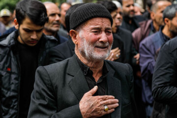 Funeral por el mártir Safar Rayabi
