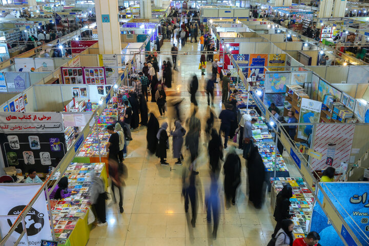 نسبت نمایشگاه کتاب تهران با گردشگری ادبی چیست؟