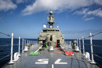 ناو تمام ایرانی دنا