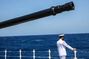 ناو تمام ایرانی دنا