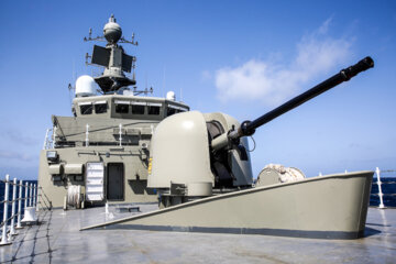 ناو تمام ایرانی دنا