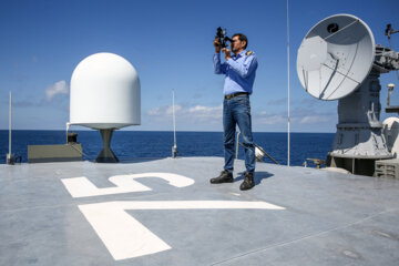 ناو تمام ایرانی دنا