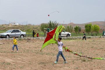 جشنواره باد بادک ها در زنجان