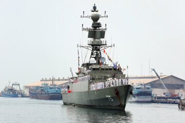ناوگروه ۸۶ نیروی دریایی ارتش و نمایش قدرت در کل آب‌های کره زمین
