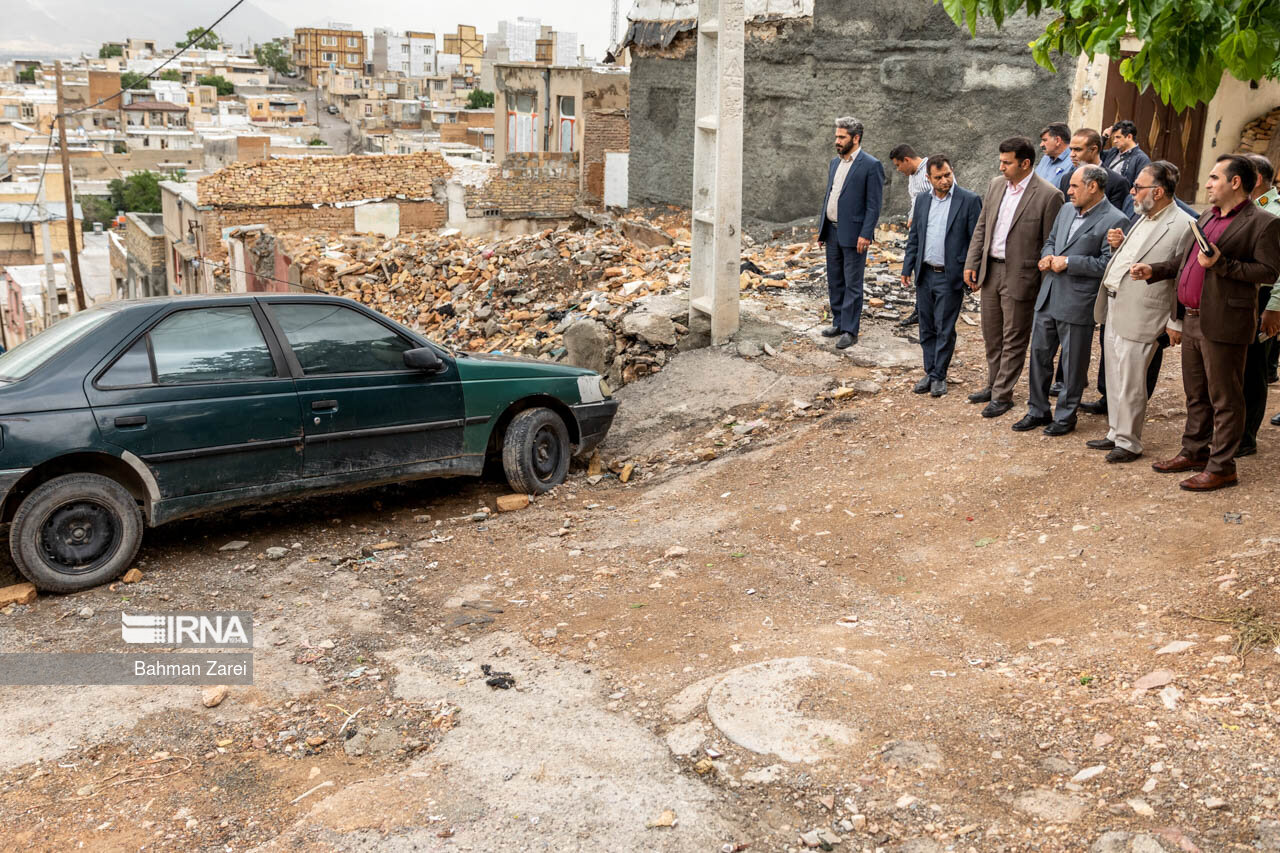 رییس کل دادگستری: پاکسازی محله آقاجان کرمانشاه نیاز به همکاری مردم دارد