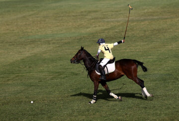 Compétitions nationales de polo féminin à Téhéran