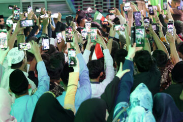 Les images de la première journée de la visite d’Etat du président iranien en Indonésie 