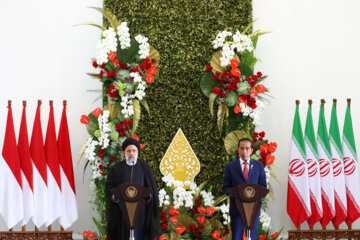 Les images de la première journée de la visite d’Etat du président iranien en Indonésie 