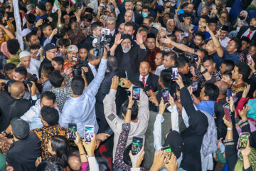 اولین روز سفر رئیس جمهور به اندونزی