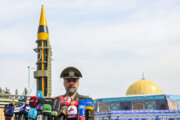 Иран представил новую баллистическую ракету 