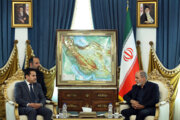 Ahmadian y el asesor de la seguridad nacional de Irak se reúnen en Teherán
