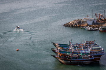 بندر چابهار از شهرهای استان سیستان و بلوچستان و تنها بندر اقیانوسی ایران