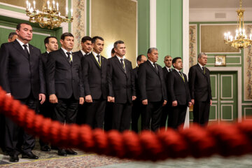 Le président du Conseil populaire du Turkménistan rencontre le président Raïssi à Téhéran 