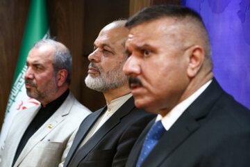 Los ministros del Interior de Irán e Irak se reúnen en Teherán