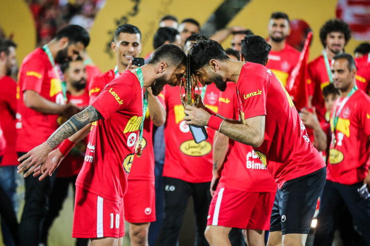 خبیری: قرارداد دلاری با بازیکنان ایرانی خطرناک است/فقط به یحیی فکر میکنیم