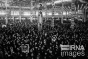 گزشتہ 33 سالوں میں امام خمینی (رہ) کی رحلت کی سالگرہ میں رہبر انقلاب اسلامی کی موجودگی کی تصاویر

