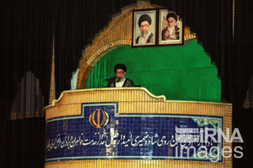 سخنرانی رهبر انقلاب در مراسم ششمین سالگرد رحلت امام خمینی (ره) سال ۱۳۷۴