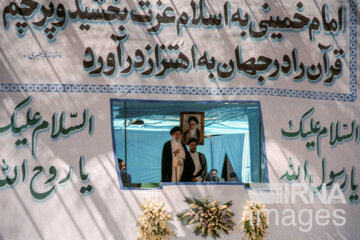 سخنرانی رهبر انقلاب در مراسم چهاردهمین سالگرد رحلت امام خمینی (ره) سال ۱۳۸۱