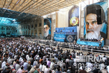 سخنرانی رهبر انقلاب در مراسم بیست و پنجمین سالگرد رحلت امام خمینی (ره) سال ۱۳۹۲