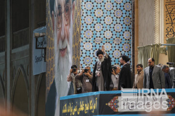 سخنرانی رهبر انقلاب در مراسم بیست و پنجمین سالگرد رحلت امام خمینی (ره)- سال ۱۳۹۳