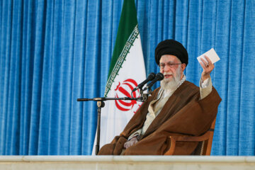 سخنرانی مقام معظم رهبری در مراسم سی و چهارمین سالگرد ارتحال امام خمینی (ره)