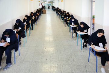 دانش‌آموزان بدون کارت امتحان نهایی با شناسنامه در جلسه حاضر شوند