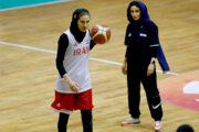 سرمربی بسکتبال گروه بهمن: تیم ملی بانوان در آسیا به کادر ایرانی باخت