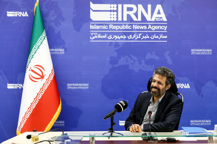 مبلغ یارانه بهصورت اعتباری افزایش مییابد/ یارانه نقدی قطع نخواهد شد