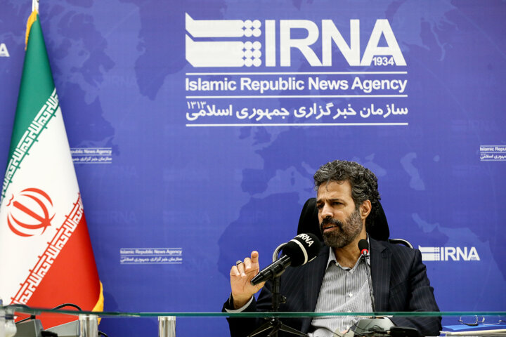 مبلغ یارانه بهصورت اعتباری افزایش مییابد/ یارانه نقدی قطع نخواهد شد