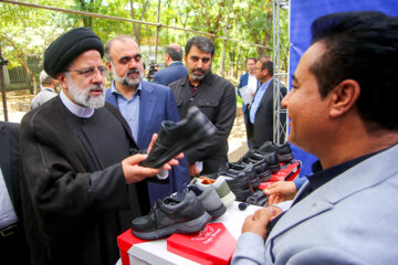 حضور رئیس جمهور در جشن احیای ۲۲۰ واحد صنعتی و تولیدی راکد استان آذربایجان شرقی در ماشین سازی تبریز