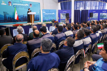 حضور رئیس جمهور در جشن احیای ۲۲۰ واحد صنعتی و تولیدی راکد استان آذربایجان شرقی در ماشین سازی تبریز