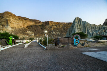 Granja de cocodrilos en Chabahar
