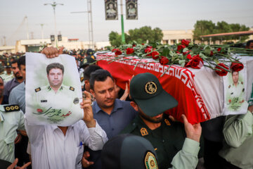 تشییع پیکر شهید «محمد قنبری» در اهواز