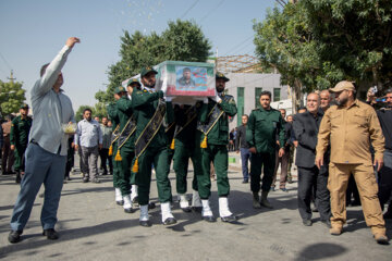 تشییع پیکر شهید «سجاد امیری» بسیجی حافظ امنیت