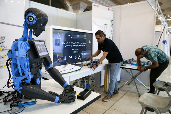 انگیزه و همت دانشبنیانها در نظام حمایتی جدید افزایش مییابد 3 انگیزه و همت دانشبنیانها در نظام ارزیابی و حمایتی جدید افزایش مییابد