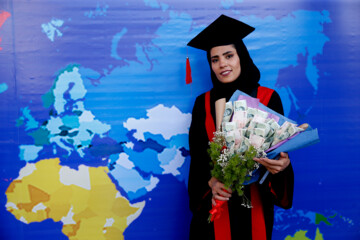 La ceremonia de graduación de estudiantes internacionales en Teherán