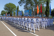 La ceremonia de graduación de estudiantes de la Armada del Ejército iraní
