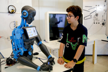 مسابقات کشوری رباتیک آذرماه برگزار می‌شود