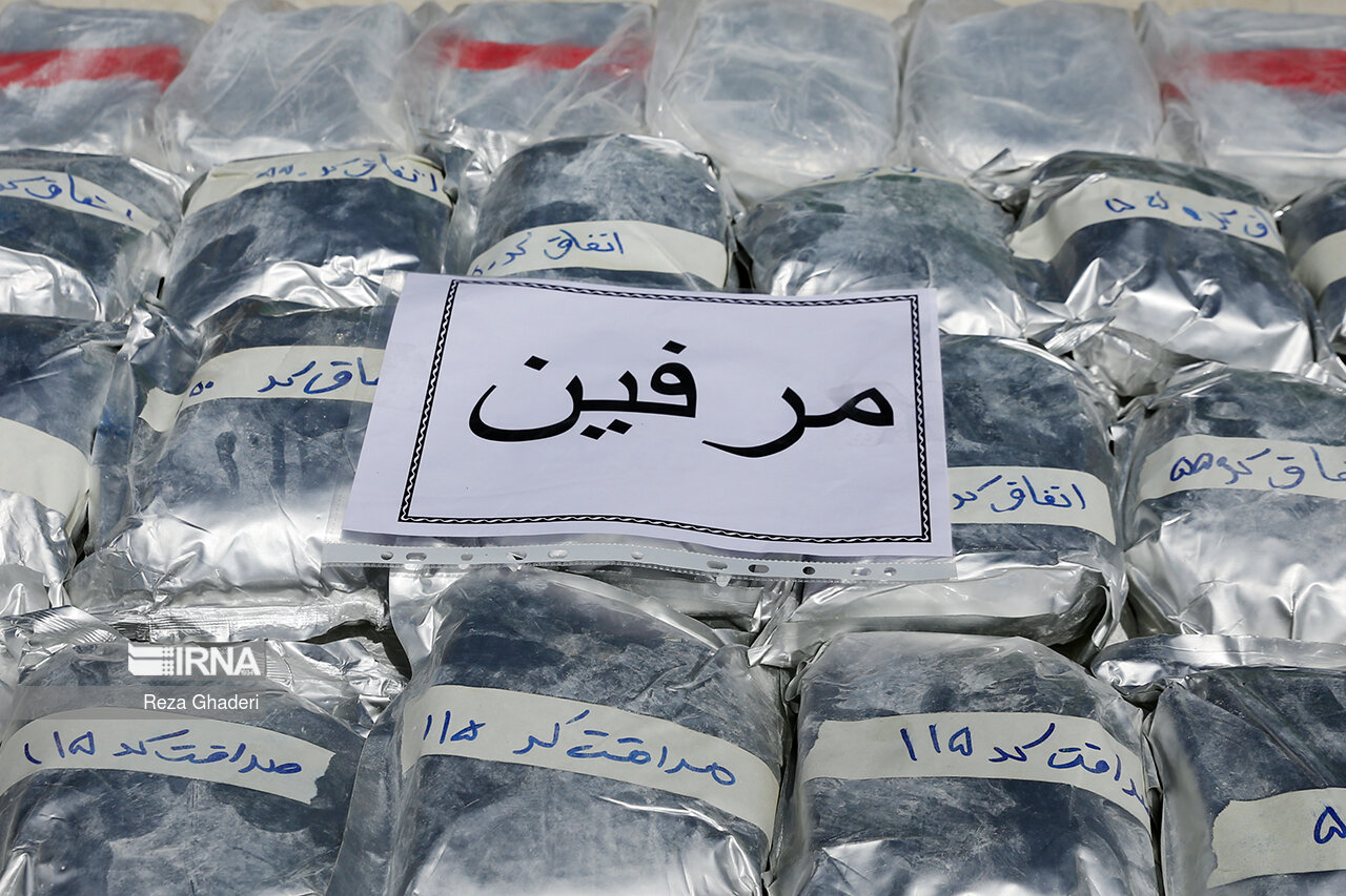 پلیس استان سمنان مانع به مقصد رسیدن بیش از ۲ تن مواد مخدر شد