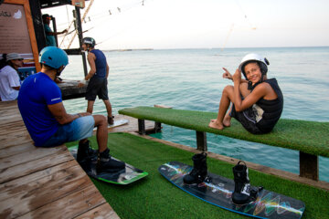 Tournoi de téléski sur l'île de Kish