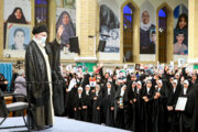 Supreme Leader receives families of martyrs