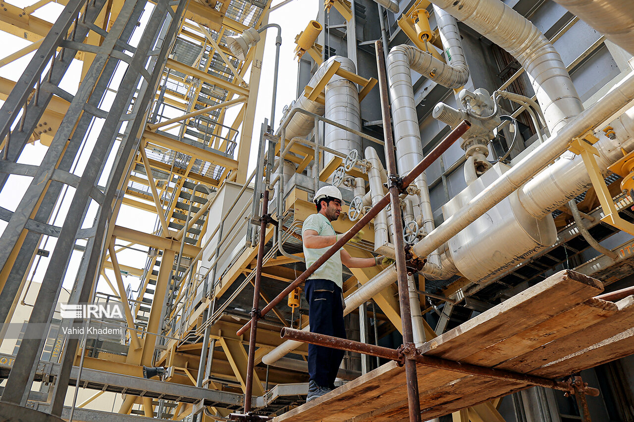 ظرفیت افزایش تولید نیروگاه های کوچک در تهران، قم و البرز تا ۵۰۰مگاوات وجود دارد ظرفیت افزایش تولید نیروگاه های کوچک در تهران، قم و البرز تا ۵۰۰مگاوات وجود دارد