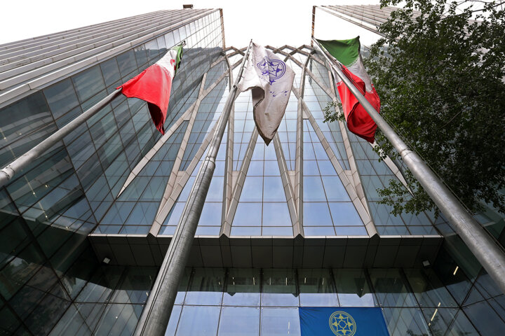 پیشبینی روند بازار سهام تا پایان تابستان 2 پیشبینی روند بازار سهام تا پایان تابستان/ وجود نشانههای مثبت در معاملات بورس