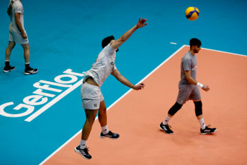 L’équipe d’Iran se prépare pour le Championnat du monde de volley-ball à Bahreïn