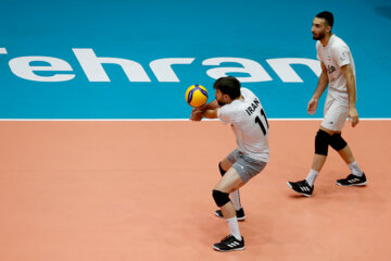 L’équipe d’Iran se prépare pour le Championnat du monde de volley-ball à Bahreïn