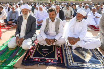 اقامه نماز عید قربان در روستای بجد