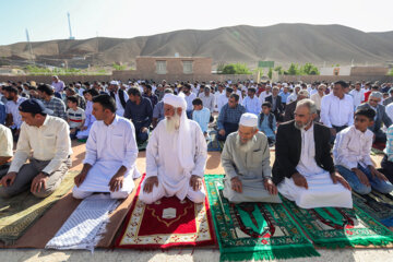 اقامه نماز عید قربان در روستای بجد